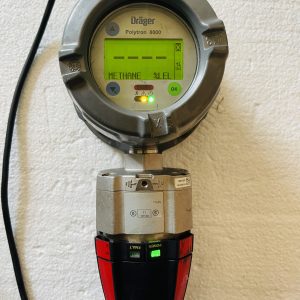 dräger polytron 8000 stationary gas detector.