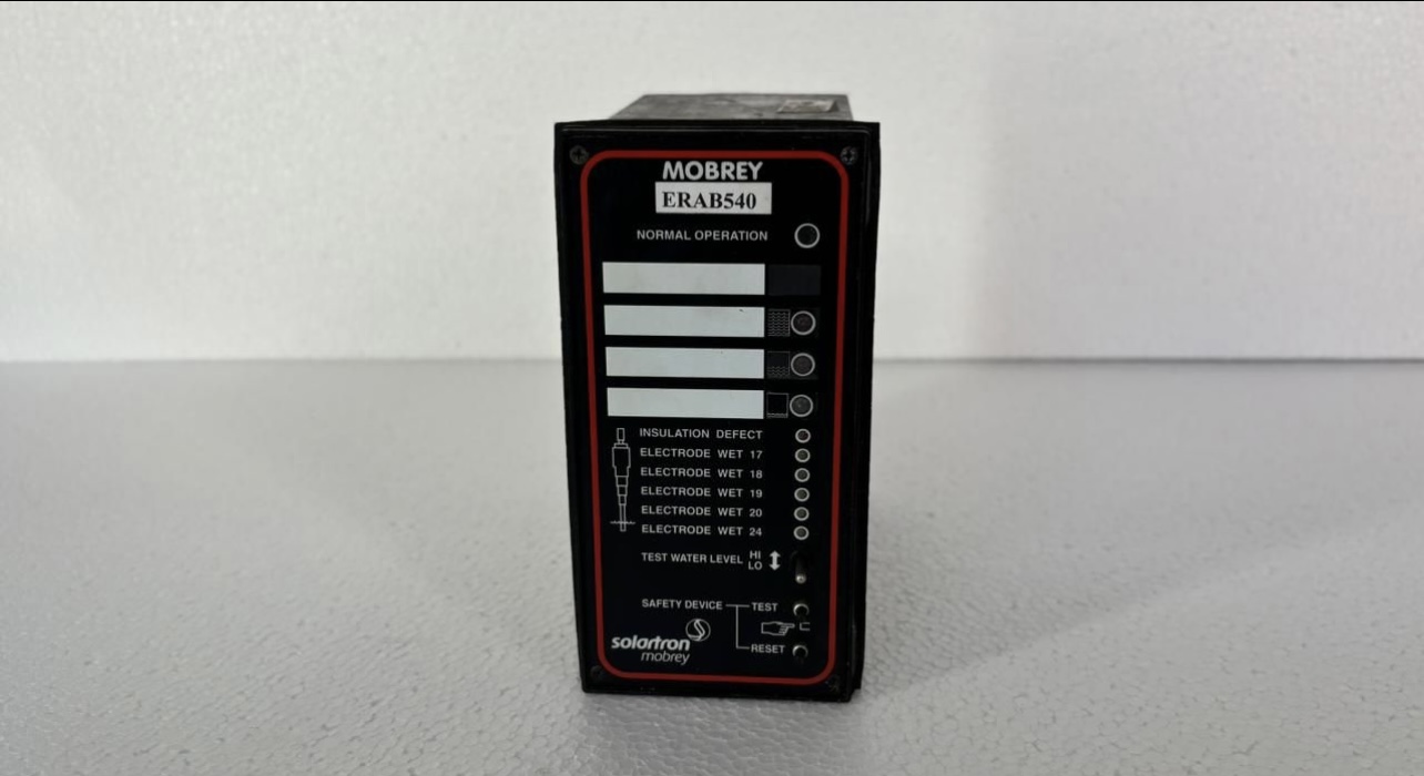 solartron mobrey erab540 controller, a safety device used for monitoring water levels and managing alarms in industrial boilers. solartron mobrey erab540 controller, a safety device used for monitoring water levels and managing alarms in industrial boilers.